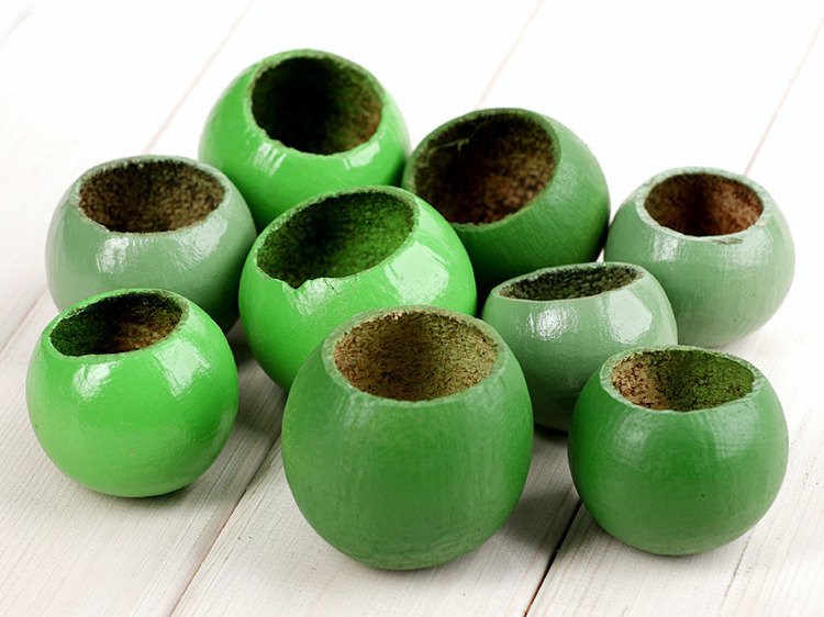Bell cup, shades of green, 9 pcs