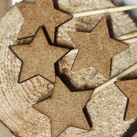 Weihnachtsschmuck. Holzsterne auf der Spitze 20 cm-12 St./Pack