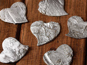 Birch hearts, 3-4 cm, 8 pcs/pkg, silver