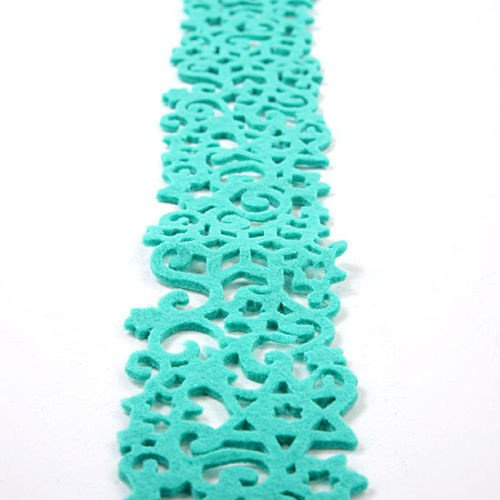 Girlanda filcowa błękit 6  cm / 180 cm