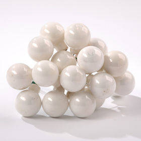 Glass balls on wire,20 mm, shads of white, bunch of 18 pcs, mat/glittered
