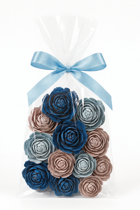 Cedar Wood Roses 6 pcs./pack heads blue,white