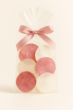 Shells (mother of pearl) 7-11 cm ca. 12 pcs. 0.1 kg