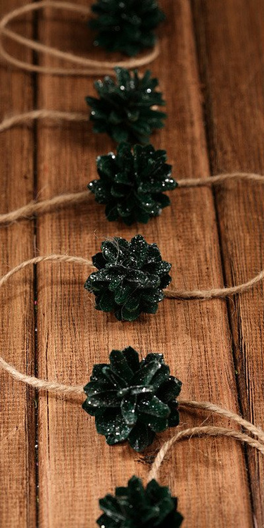 Girlande  Zapfen 200 cm green