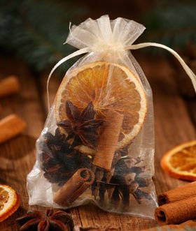 Christmas potpourri