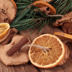 Cynamon decorative pendants 3 pcs / pack