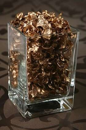 Curly gold swarfs, 30g, ca. 0,5 l