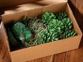 Decorative set,