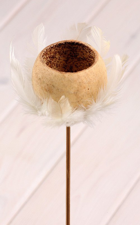 Bell cup on stick with feathers, natural