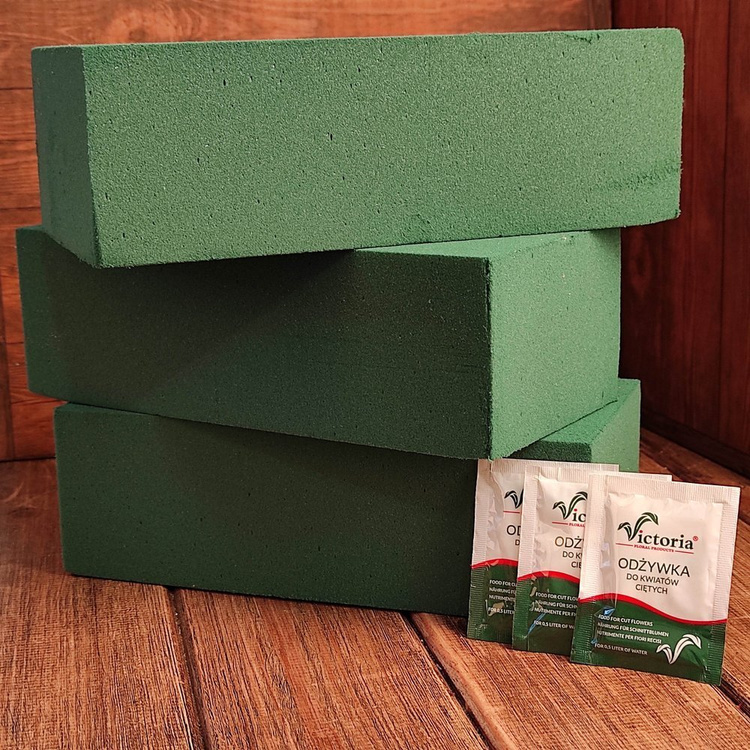 Gąbka florystyczna do kwiatów żywych, kostka zielona mokra - cena za opak 3 szt.odżywka gratis