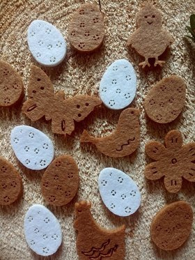 Figurki, jajka wielkanocne filcowe 4 cm/18 szt/op brązowo-białe