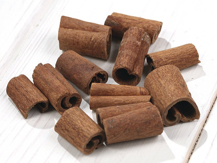 Aromatic cinnamon 2,5 cm - 100 g, ca. 50 pcs