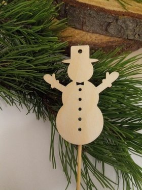 Weihnachtsdekoration aus Holz. Hölzerne Schneemänner auf dem Gipfel 22cm-3 Stück / Pack
