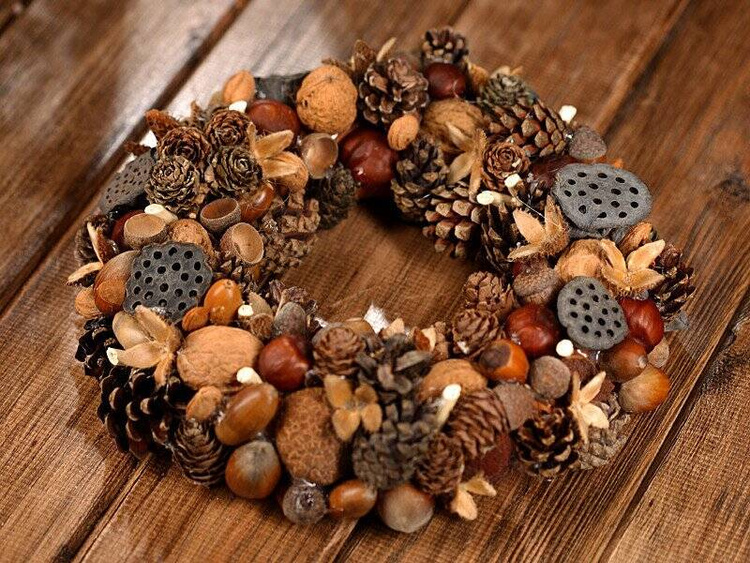 Wianek jutowy 25 cm DIY – baza do dekoracji zimowych, zapakowany z kokardą