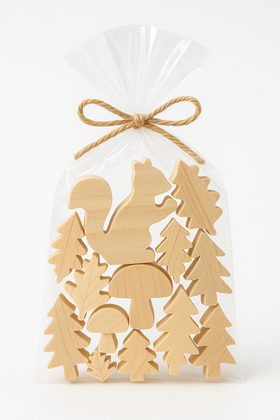 Wooden leaves, 12 pcs/pkg