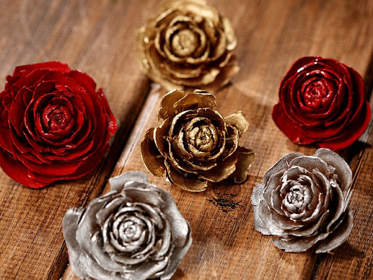 Cedar Wood Roses 6 pcs./pack heads gold,silver,claret