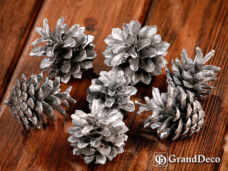 Dekoracyjne szyszki srebrne 12 szt. 3–4 cm | naturalne ozdoby świąteczne do stroików, wieńców, DIY, dekoracje bożonarodzeniowe