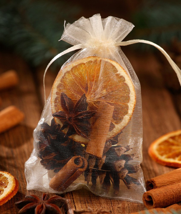 Christmas potpourri