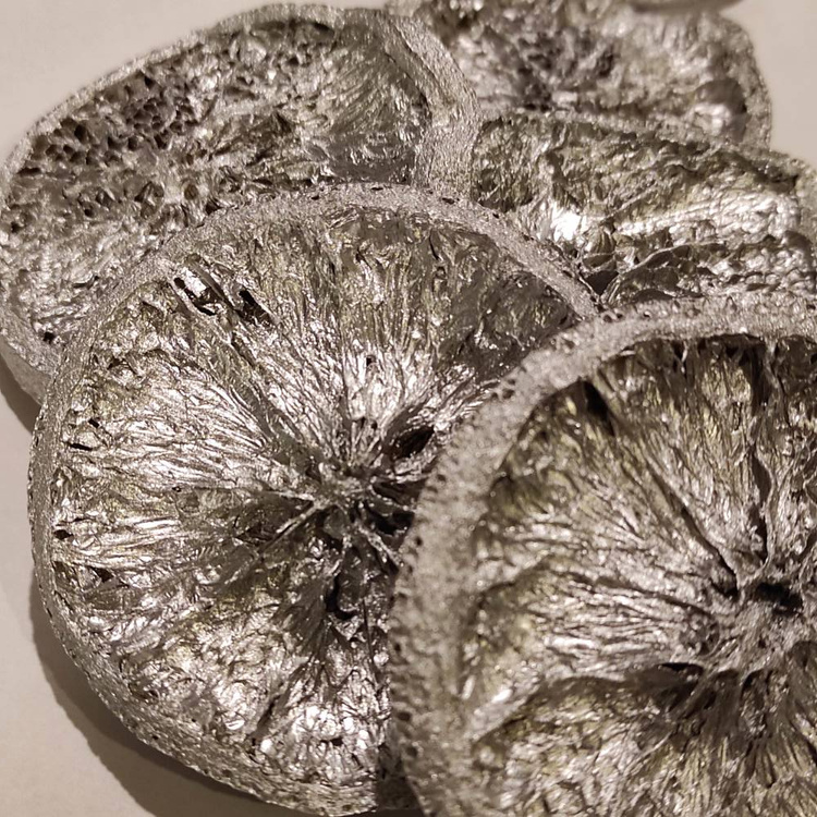 Slices of oranges, 12 pcs/pkg