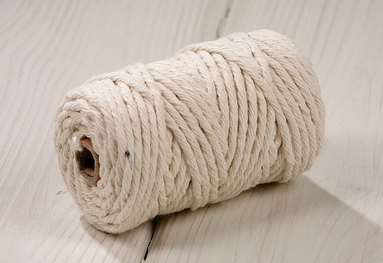 Sznurek bawełniany biały 100g ok 40m