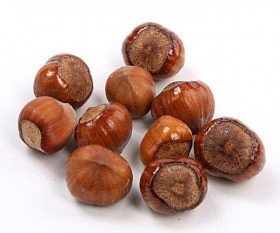 Decorative hazelnut 18 pcs - natural lacquered