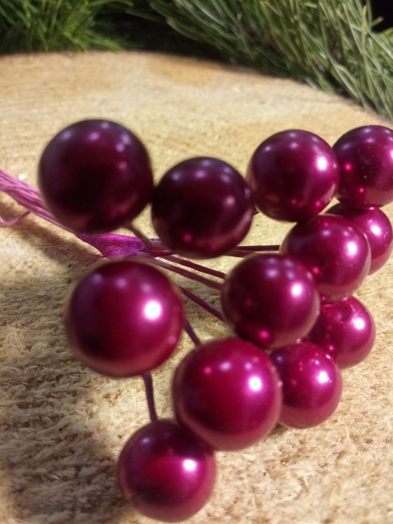 Pearls beads on a wire, bundle purple 10mm / 10 cm, beads price for a bundle of 12 pcs