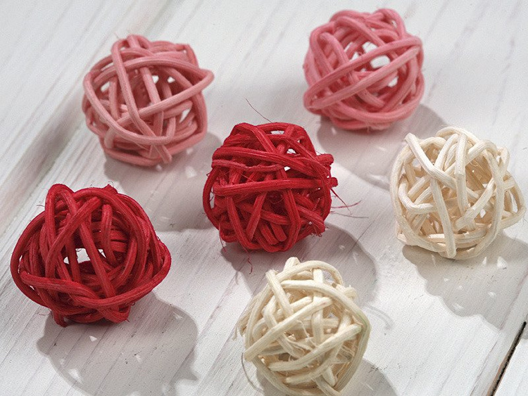 Rattan balls, diameter 2-3 cm, 12 pcs/pkg, pink-white