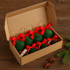 Hedgehog balls, 6-7 cm, green