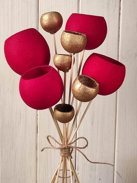 Wintergold und rotes Bouquet