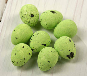 Jajka styropianowe nakrapiane 24/op mix zielone  1,5-2 cm