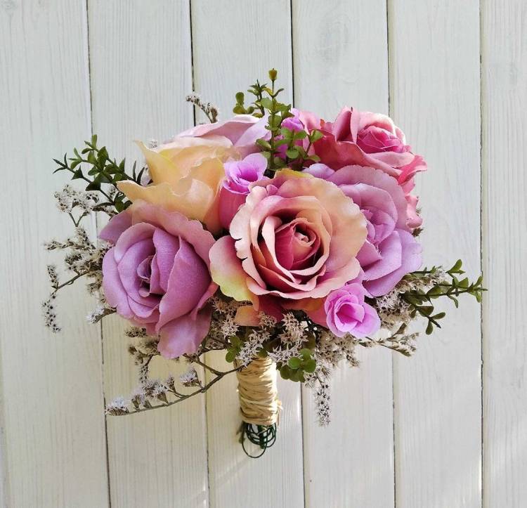 Bukiet - sztuczne kwiaty róże pastelowe 40 cm